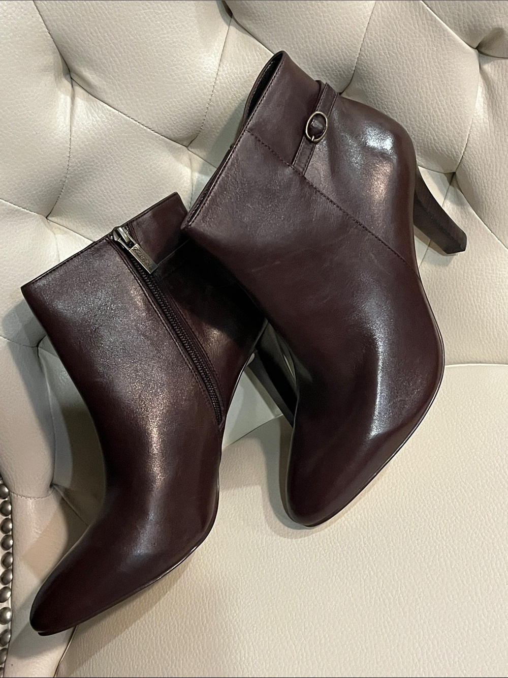 Brooks Brothers Brown Leather Ankle Booties Size 8.5